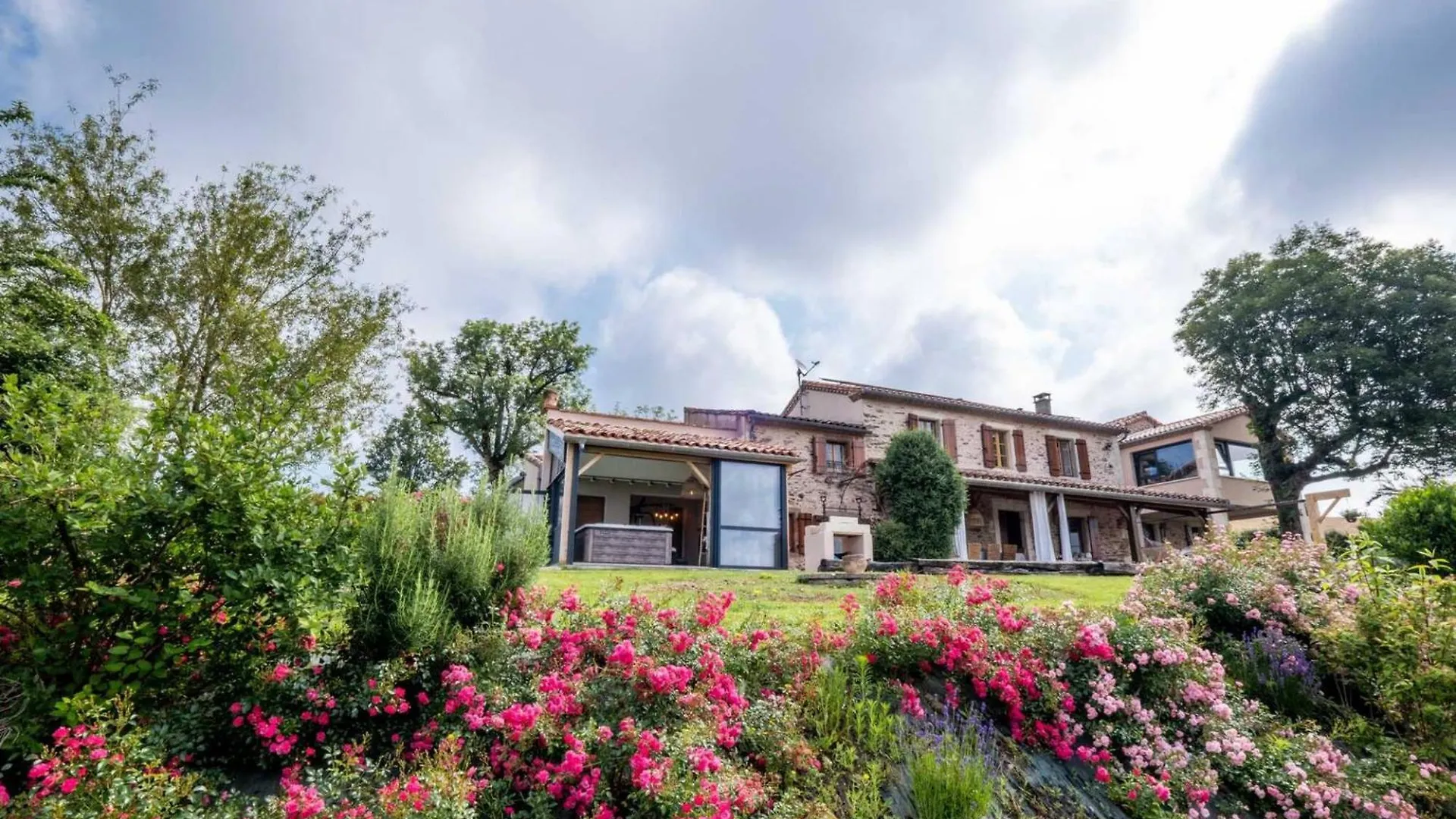 Casa vacanze L'Ecrin Du Puech - Piscine Chauffee, Spa, Salle De Sport, Vue Panoramique Teillet