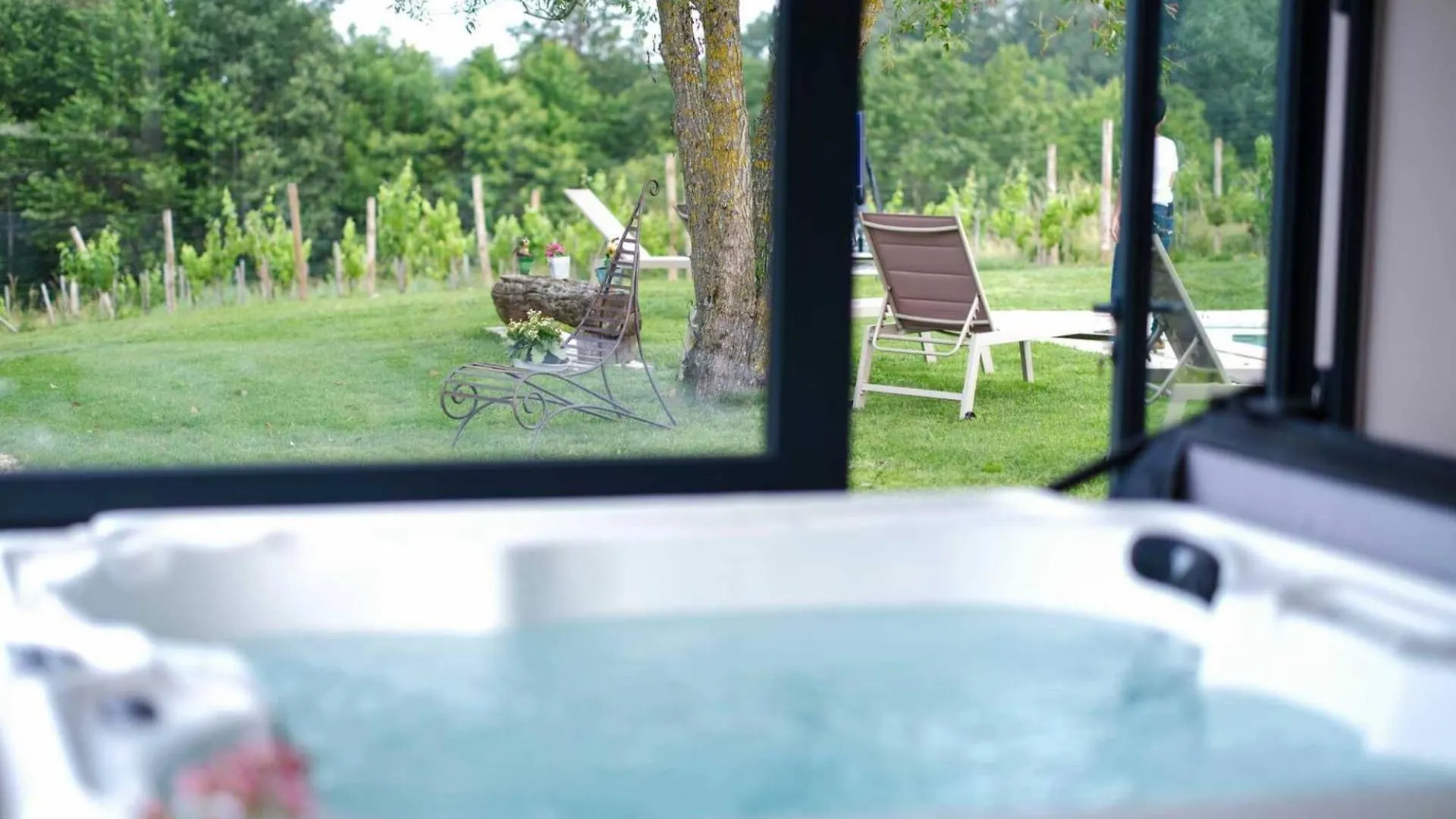 L'Ecrin Du Puech - Piscine Chauffee, Spa, Salle De Sport, Vue Panoramique Teillet  0*, Teillet (Tarn)